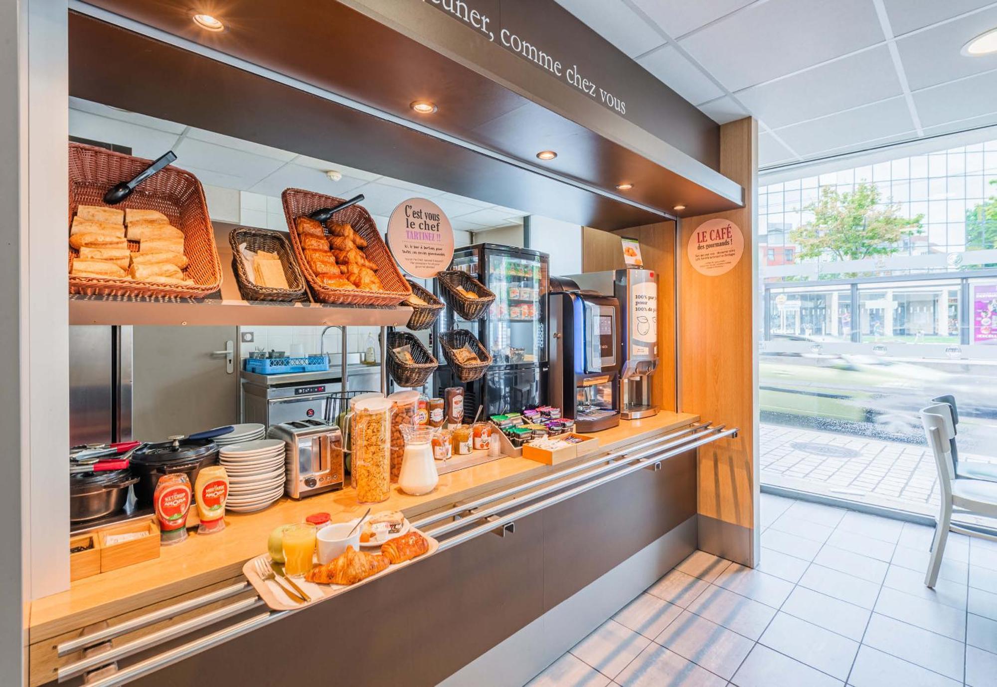 B&B Hotel Mulhouse Centre ภายนอก รูปภาพ
