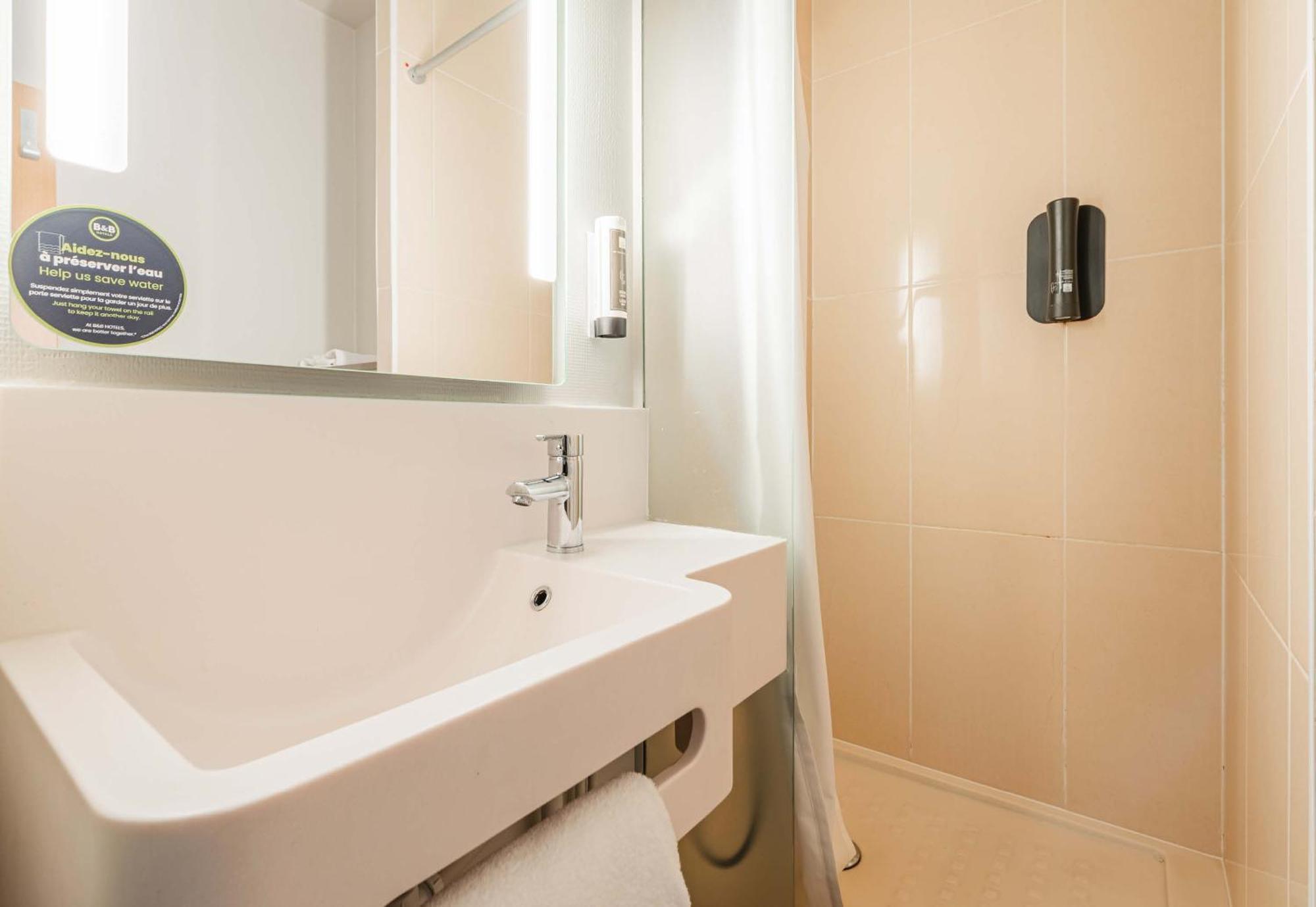 B&B Hotel Mulhouse Centre ภายนอก รูปภาพ