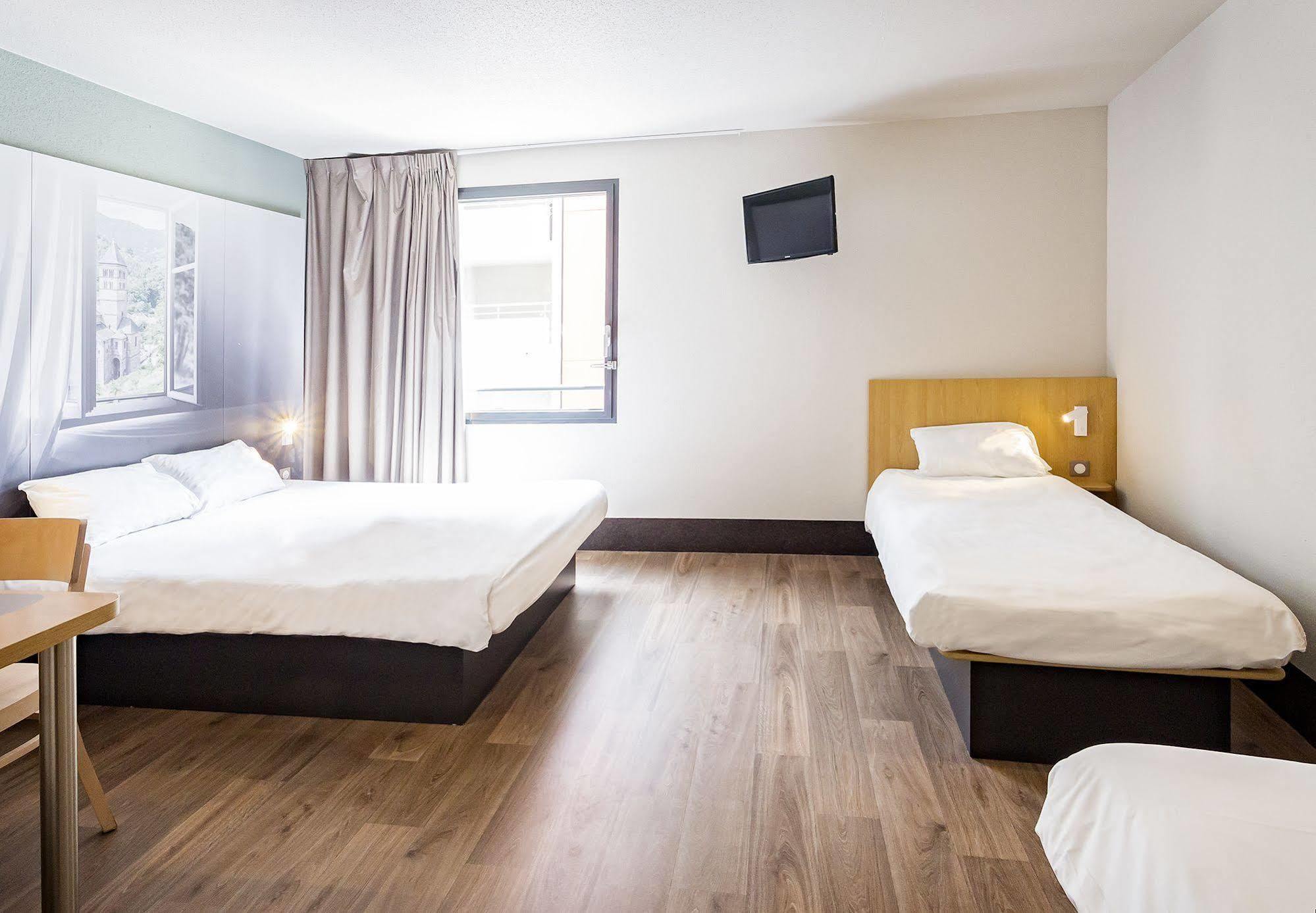 B&B Hotel Mulhouse Centre ภายนอก รูปภาพ